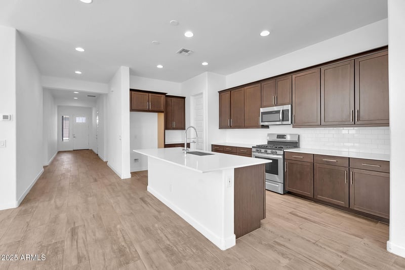 19027 Sierra St, Surprise, AZ 85388