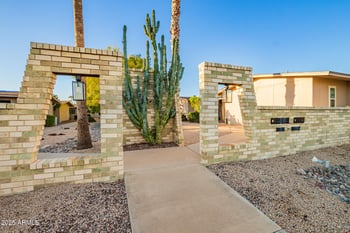19028 134th Dr, Sun City West, AZ 85375