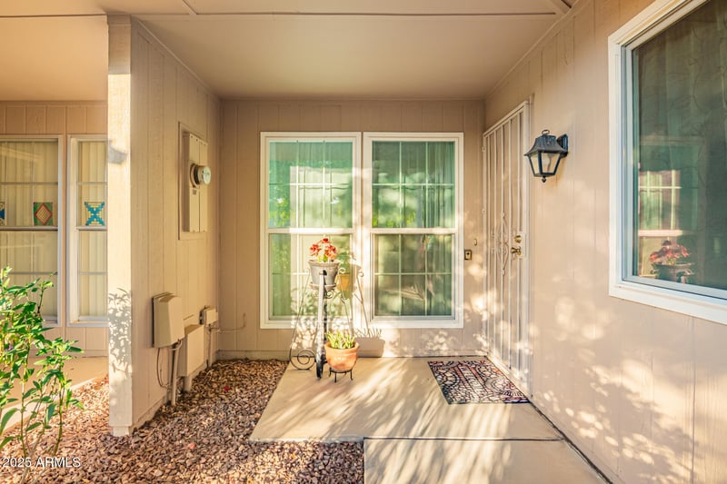 19028 134th Dr, Sun City West, AZ 85375