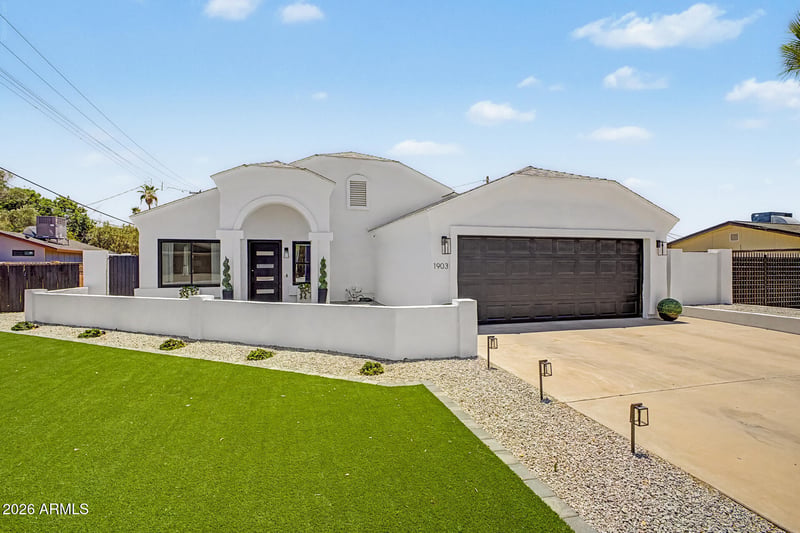 1903 Ocotillo Rd, Phoenix, AZ 85016