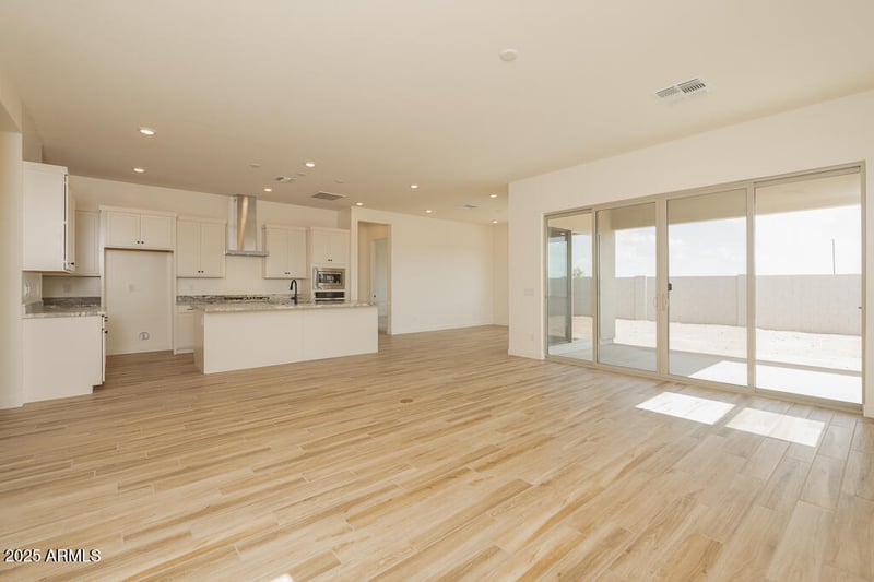 1903 Empeltre Rd, San Tan Valley, AZ 85140