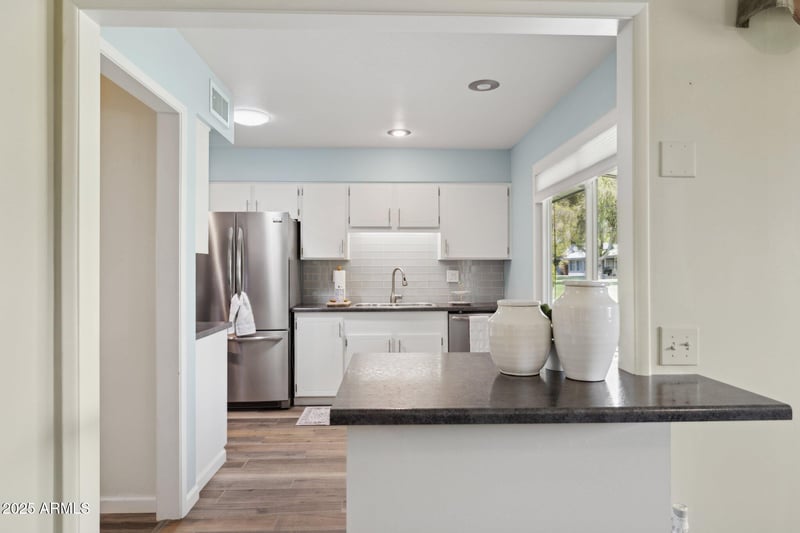 19033 Signal Butte Cir, Sun City, AZ 85373