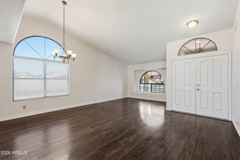 19034 74th Ave, Glendale, AZ 85308