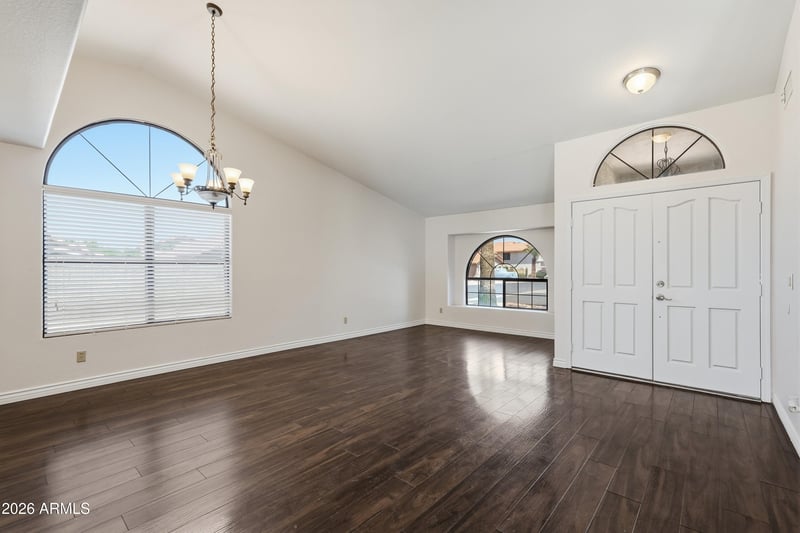 19034 74th Ave, Glendale, AZ 85308