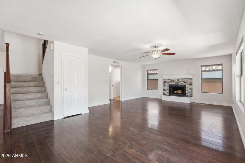 19034 74th Ave, Glendale, AZ 85308