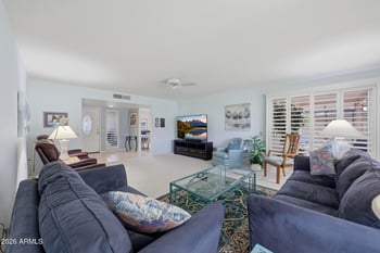 19034 N Signal Butte Cir, Sun City, AZ 85373