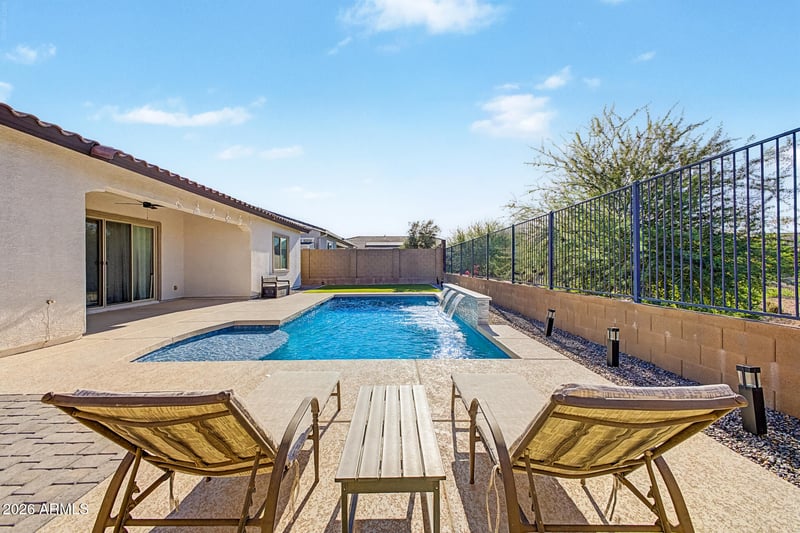 19038 W Cameron Dr, Surprise, AZ 85388