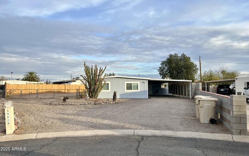 19039 N Dinero Rd, Peoria, AZ 85373