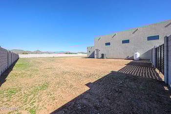 1904 Creek Canyon Rd, Phoenix, AZ 85086