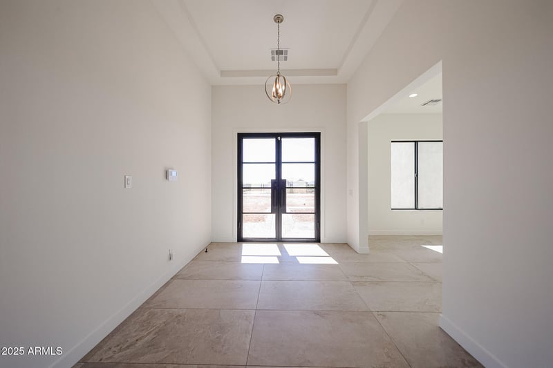 1904 E Creek Canyon Rd, Phoenix, AZ 85086