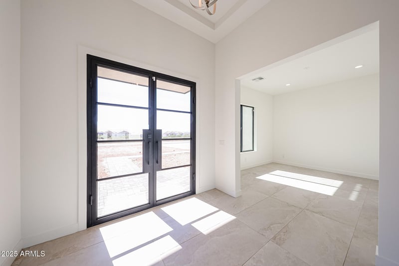 1904 E Creek Canyon Rd, Phoenix, AZ 85086