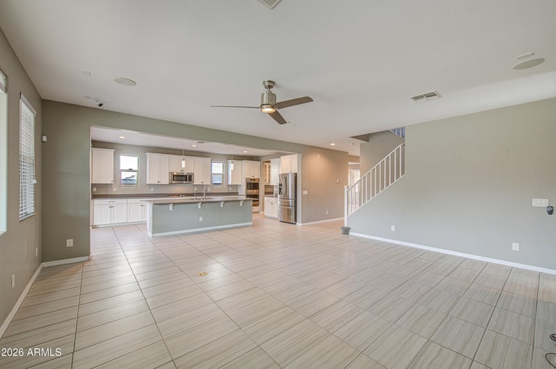 19040 Becker Ln, Surprise, AZ 85388