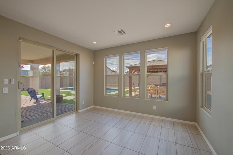 19040 Becker Ln, Surprise, AZ 85388