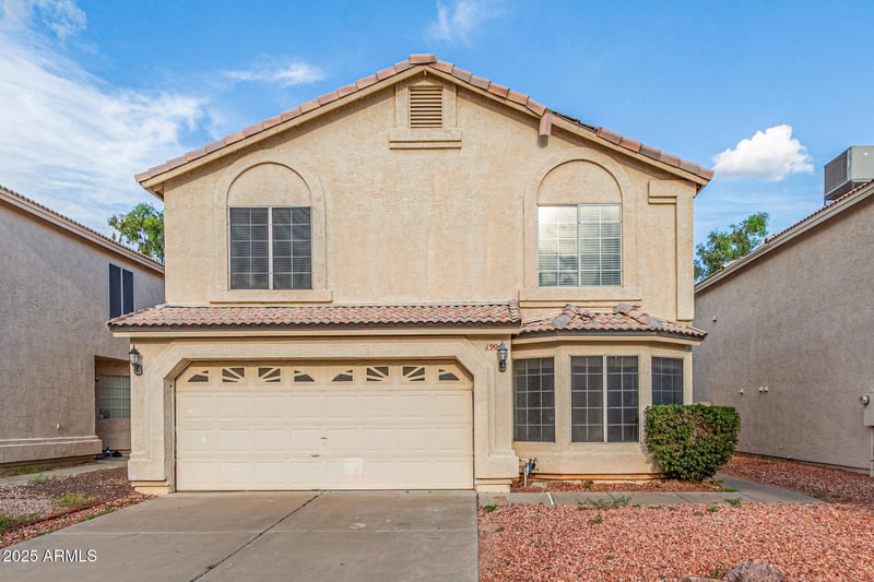 19041 37th St, Phoenix, AZ 85050