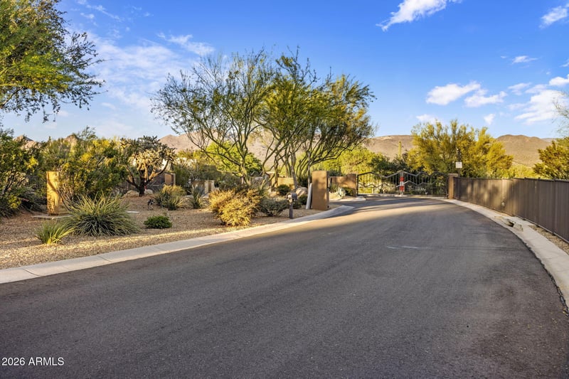 19046 E Tonto Verde Dr, Rio Verde, AZ 85263