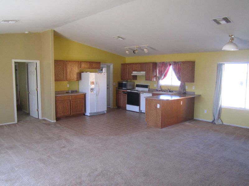 19048 W Brave Rd, Buckeye, AZ 85326