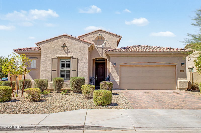19048 Solano Dr, Litchfield Park, AZ 85340