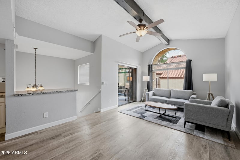 1905 E University Dr #207, Tempe, AZ 85288