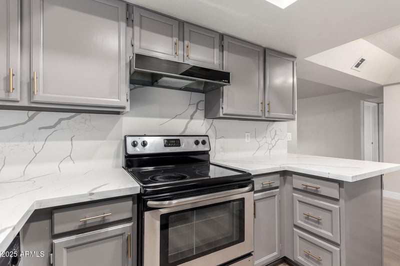 1905 University Dr #162, Tempe, AZ 85288