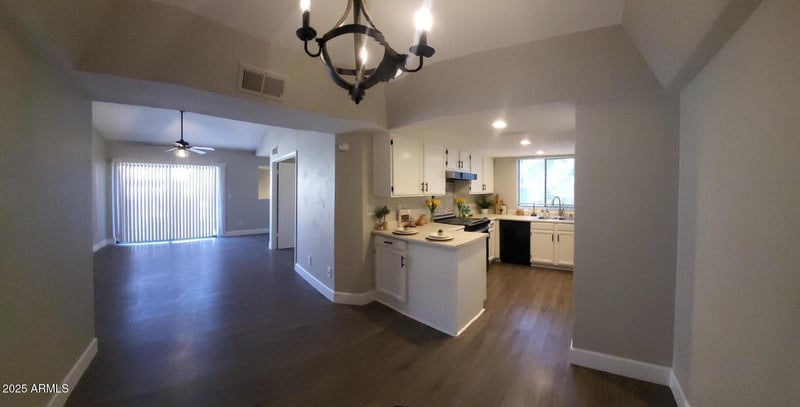 1905 University Dr #210, Tempe, AZ 85288