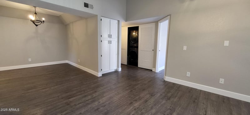 1905 University Dr #210, Tempe, AZ 85288