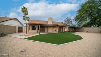 19055 5th Ave, Phoenix, AZ 85027