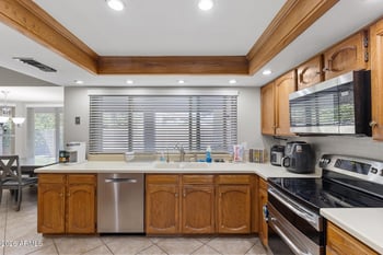 1906 Caroline Ln, Tempe, AZ 85284