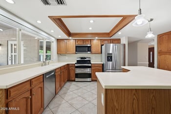 1906 Caroline Ln, Tempe, AZ 85284