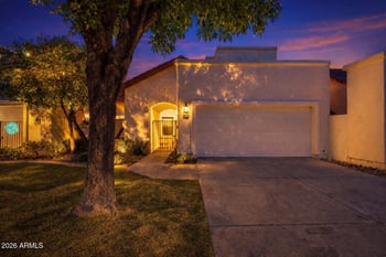 1906 Calle De Arcos Dr, Tempe, AZ 85284