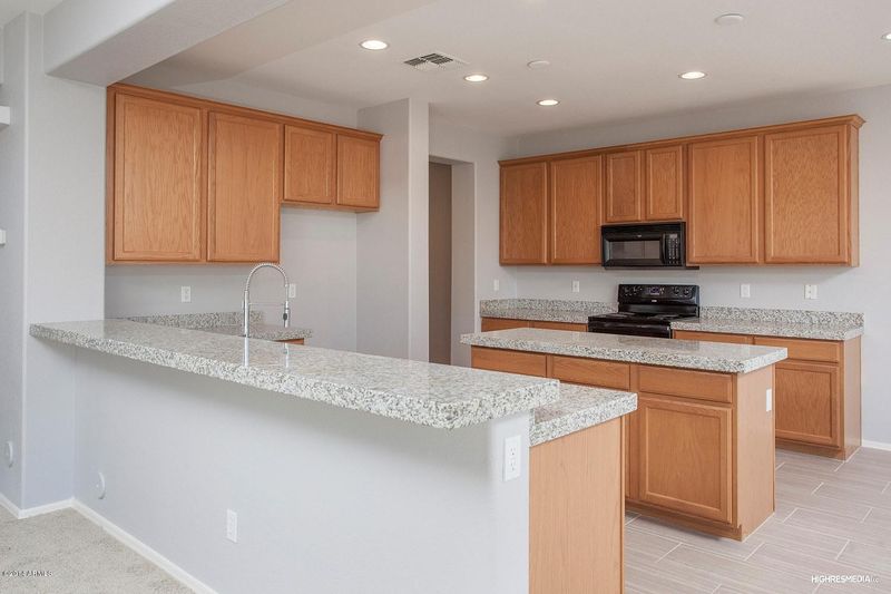 19063 E Oriole Way, Queen Creek, AZ 85142
