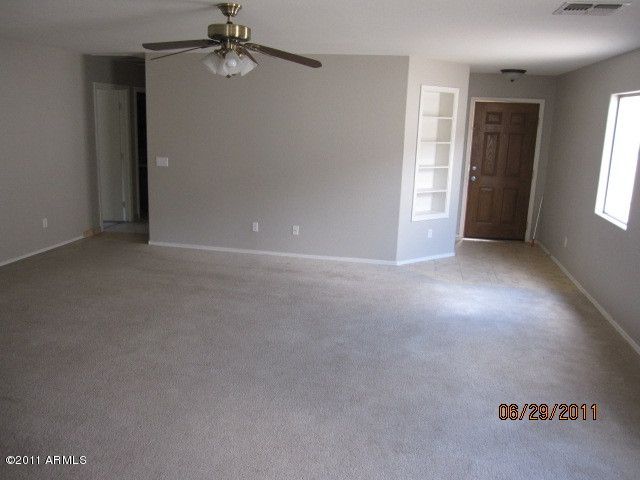 1907 E Desert Rose Trl, San Tan Valley, AZ 85143