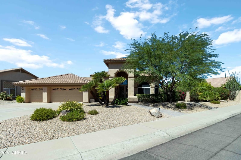 19070 88th Ave, Peoria, AZ 85382