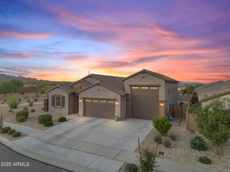 19074 Sierra St, Surprise, AZ 85388