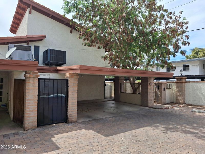 1908 E Orange Dr, Phoenix, AZ 85016