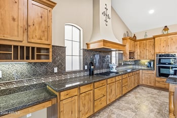 1908 142nd Ave, Goodyear, AZ 85395