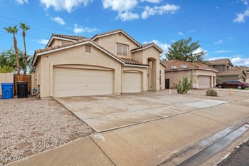 1908 S Saddle St, Gilbert, AZ 85233