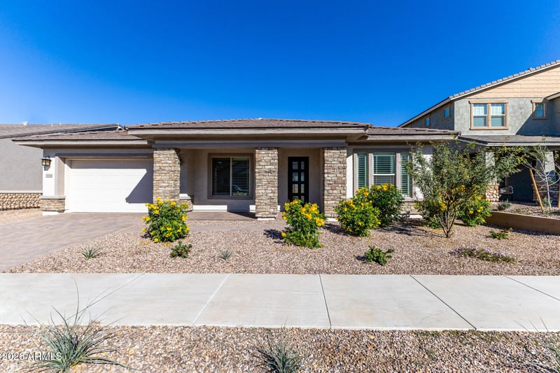 19084 E Caledonia Dr, Queen Creek, AZ 85142