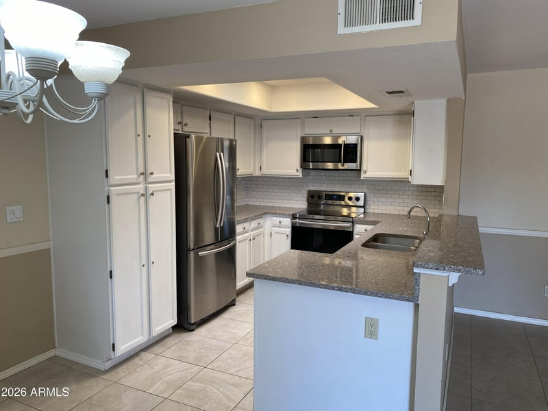 19086 N 97th Ln, Peoria, AZ 85382