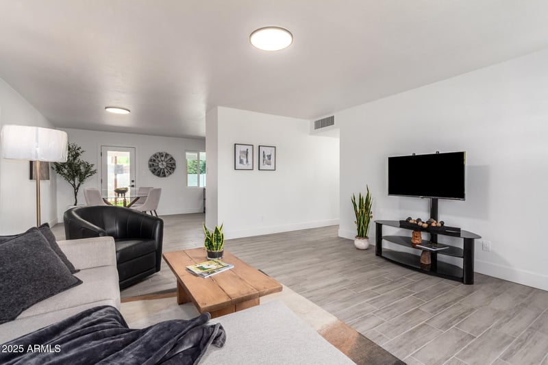 1909 74th St, Scottsdale, AZ 85257