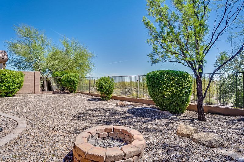 1909 W Steinbeck Dr, Anthem, AZ 85086