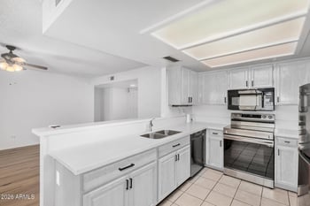 19095 97th Ln, Peoria, AZ 85382