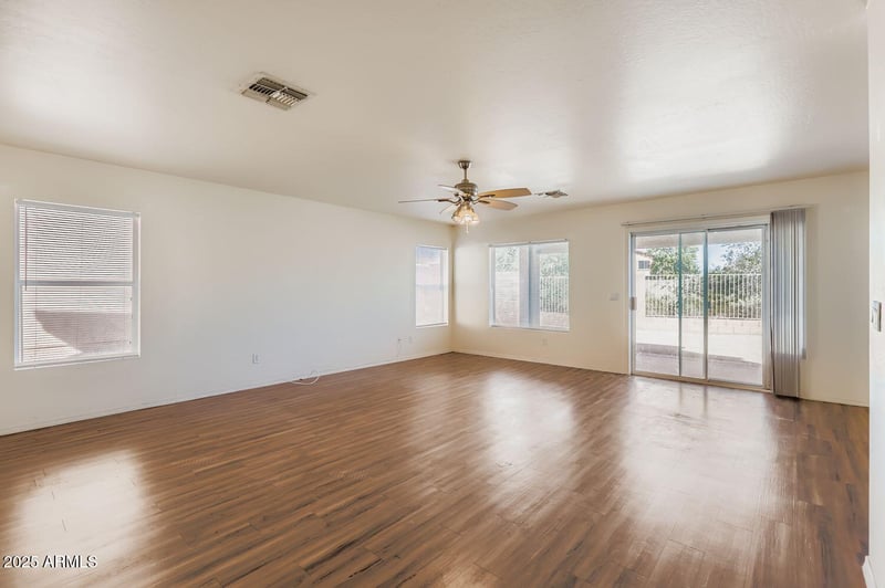 191 223rd Ave, Buckeye, AZ 85326