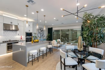 1910 Desert Hollow Dr, Phoenix, AZ 85085