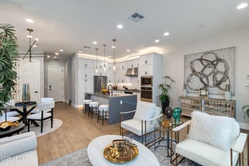 1910 Desert Hollow Dr, Phoenix, AZ 85085