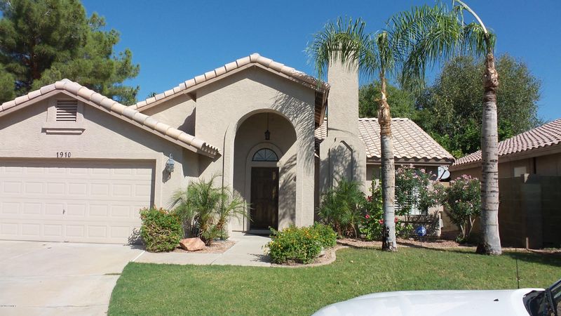 1910 E Cortez Dr, Gilbert, AZ 85234