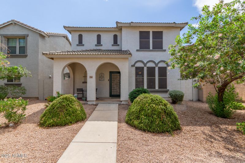 1910 E Emily Ln, Gilbert, AZ 85295