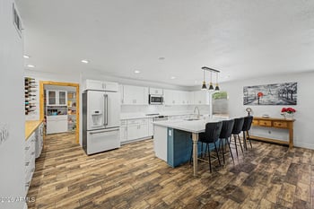 1910 June Cir, Mesa, AZ 85203