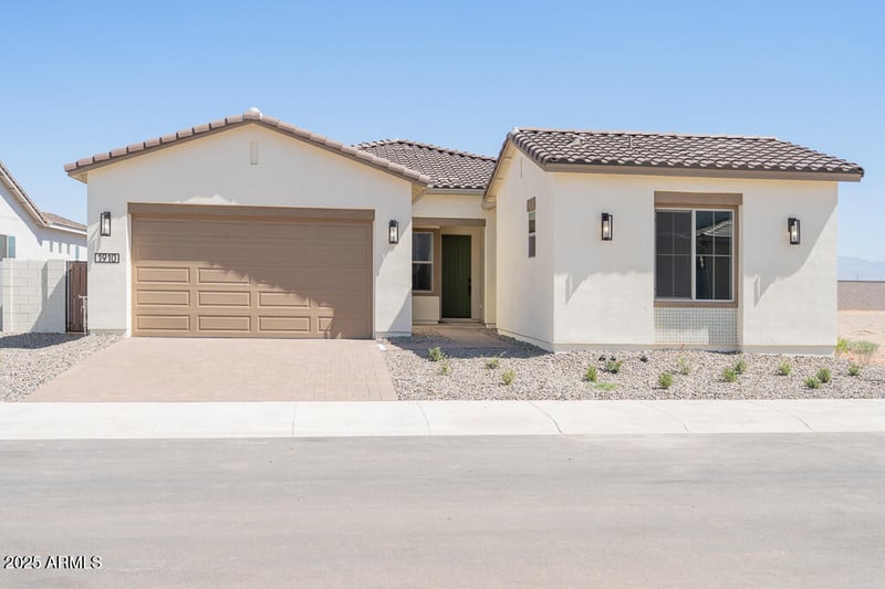 1910 Empeltre Rd, San Tan Valley, AZ 85140