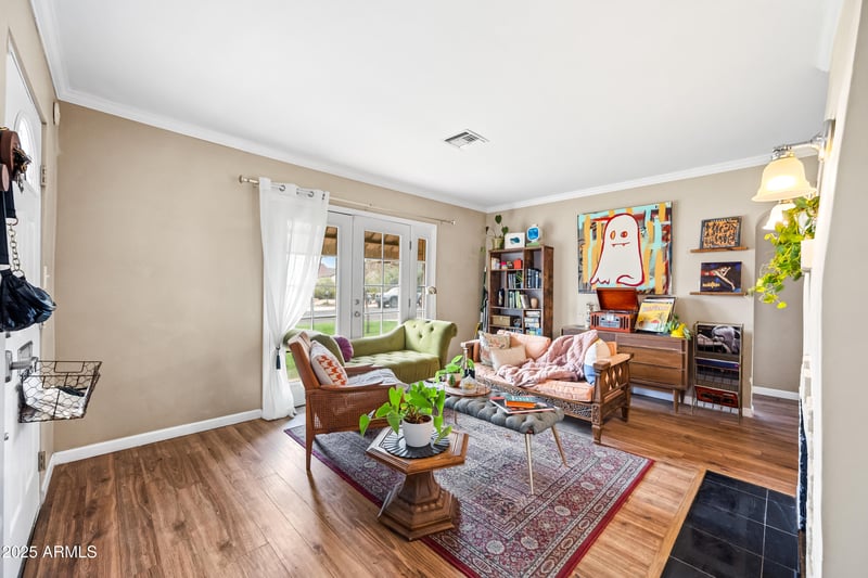 1910 Holly St, Phoenix, AZ 85009