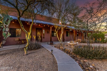 1910 Joy Ranch Rd, Phoenix, AZ 85086